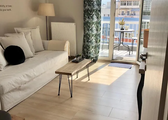 M&s Design House Apartment *